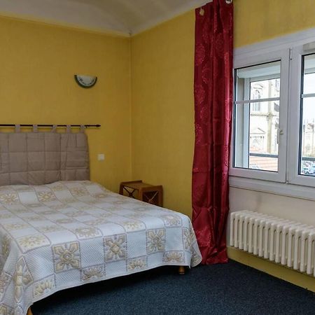 Hotel De La Cloche Vitry-le-François Eksteriør bilde